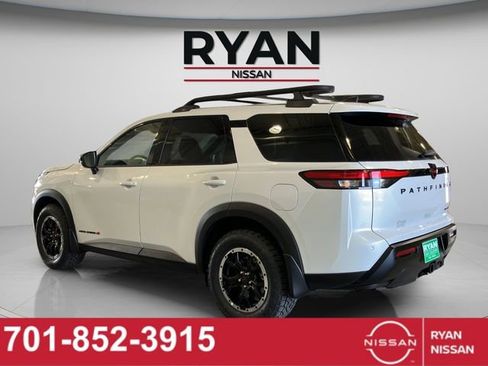 New 2026 Nissan Pathfinder Rock Creek w/ Rock Creek Premium Package AWD/4WD image 15