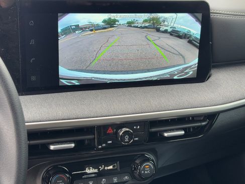 New 2026 Nissan Kicks SV image 25