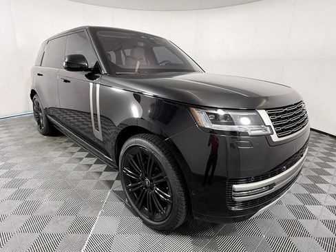 Used 2023 Land Rover Range Rover Long Wheelbase SE AWD/4WD image 9