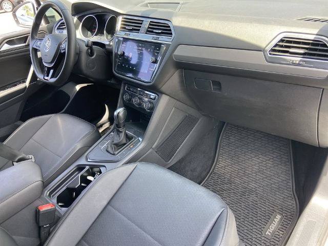 Used 2020 Volkswagen Tiguan SE FWD image 24