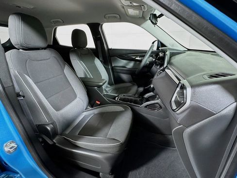 Used 2025 Chevrolet TrailBlazer LT image 23