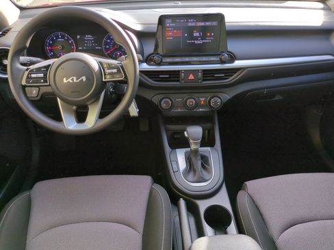 Used 2023 Kia Forte LXS w/ LXS Technology Package image 14