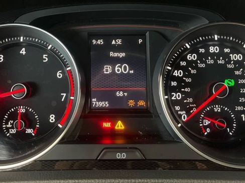 Used 2017 Volkswagen GTI Autobahn FWD image 34