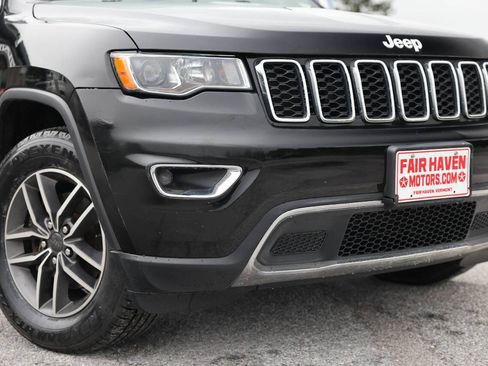 Used 2020 Jeep Grand Cherokee Limited w/ Luxury Group II AWD/4WD image 38