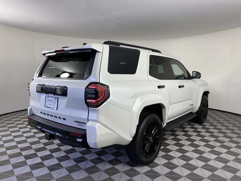 Used 2026 Toyota 4Runner Platinum AWD/4WD image 10
