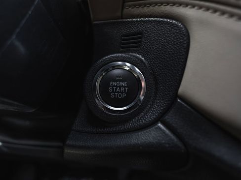 Used 2022 Subaru Outback Limited AWD/4WD image 8