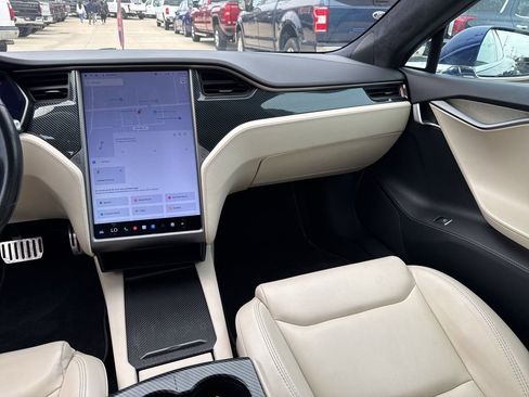 Used 2021 Tesla Model S Long Range image 10