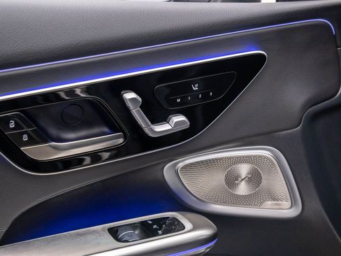 New 2026 Mercedes-Benz CLE 300 4MATIC Coupe image 16