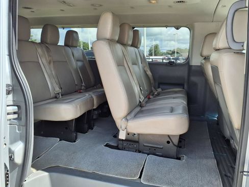 Used 2013 Nissan NV 3500 SL w/ Technology Pkg RWD image 19