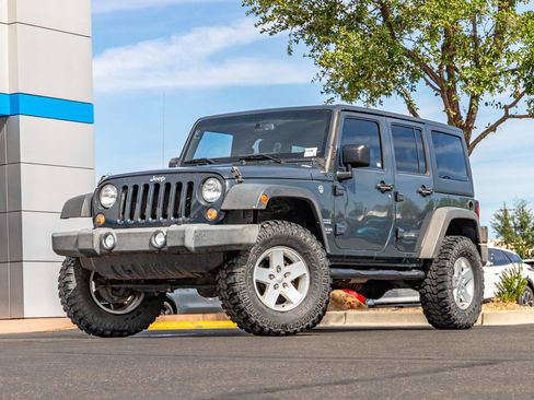 Used 2017 Jeep Wrangler Unlimited Sport w/ Quick Order Package 24S AWD/4WD image 1