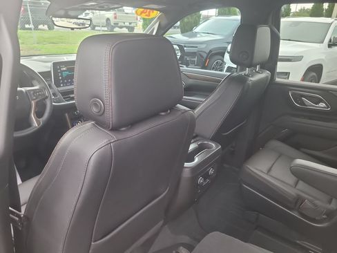 Used 2024 Chevrolet Tahoe High Country w/ Premium Package RWD image 13