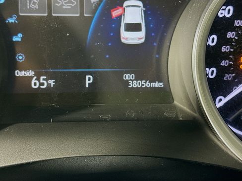 Used 2023 Toyota Camry LE w/ Convenience Package AWD/4WD image 13