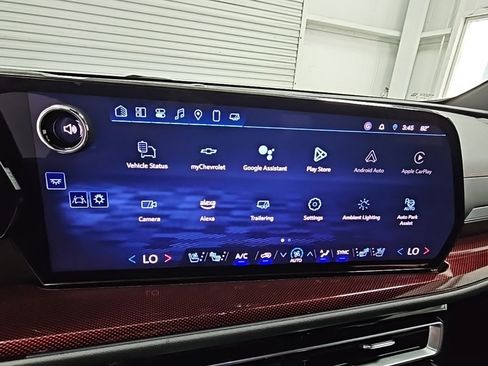 Certified 2024 Chevrolet Traverse RS w/ LPO, Floor Liner Package image 14