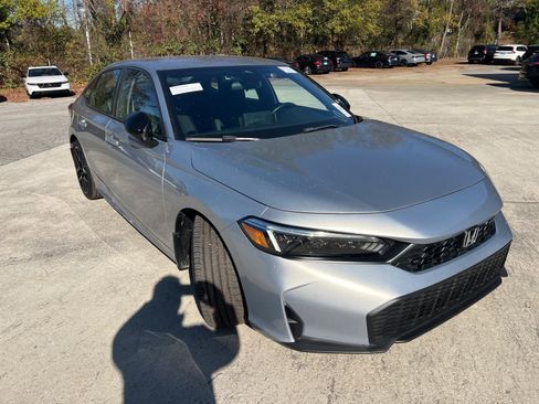 Used 2025 Honda Civic Sport image 13