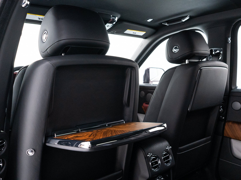 Certified 2023 Rolls-Royce Cullinan AWD/4WD image 24