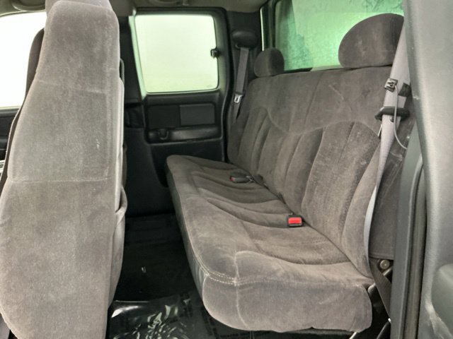 Used 2002 Chevrolet Silverado 2500 LS w/ Off-Road Skid Plate Pkg AWD/4WD image 21