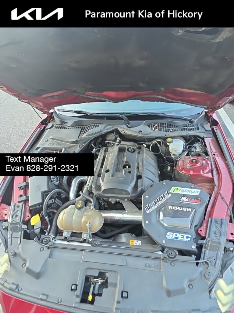 Used 2018 Ford Mustang Coupe RWD image 8