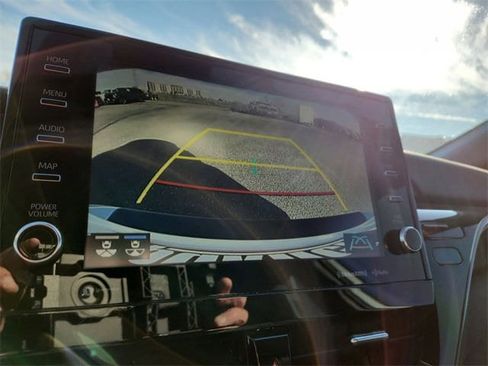 Used 2022 Toyota Camry XSE image 14