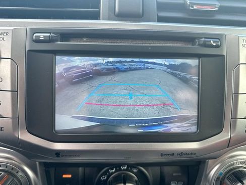 Used 2017 Toyota 4Runner SR5 Premium AWD/4WD image 16