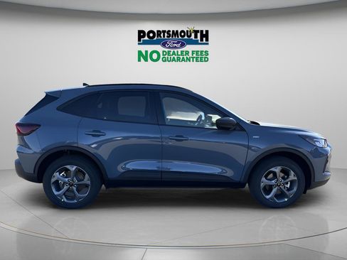 New 2026 Ford Escape ST-Line w/ Tech Pack #1 AWD/4WD image 7