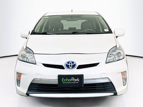 Used 2014 Toyota Prius Prime Plug-In Hybrid FWD image 2
