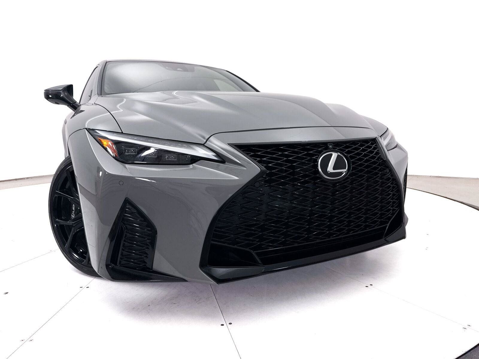 Used 2025 Lexus IS 500 RWD image 7