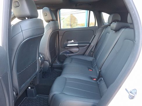 Used 2021 Mercedes-Benz GLA 250 GLA 250 image 13