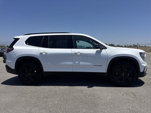 New 2026 GMC Acadia Elevation w/ Black Edition FWD image 3