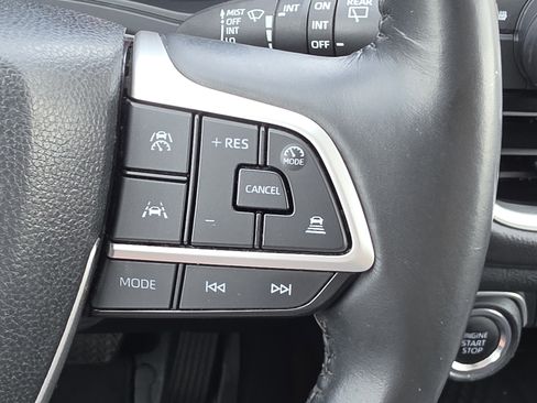 Certified 2024 Toyota Grand Highlander XLE image 20