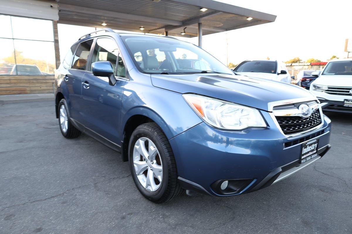 Used 2014 Subaru Forester 2.5i Limited AWD/4WD image 30