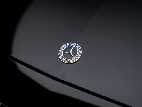 Used 2023 Mercedes-Benz C 300 Coupe image 5