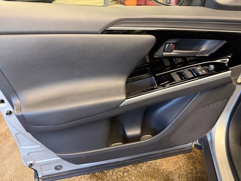 Used 2023 Toyota bZ4X XLE w/ Weather Package image 36