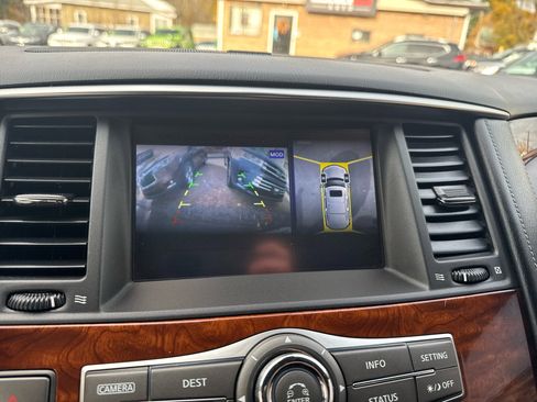 Used 2015 INFINITI QX80 4WD w/ Deluxe Technology Package image 22