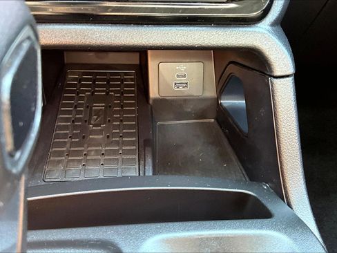 Used 2024 Ford Ranger XLT w/ Equipment Group 301A High AWD/4WD image 32