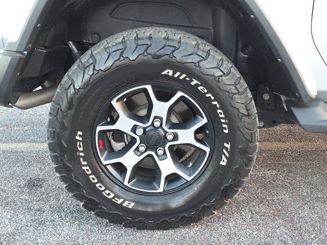 Used 2022 Jeep Wrangler Rubicon w/ LED Lighting Group AWD/4WD image 10
