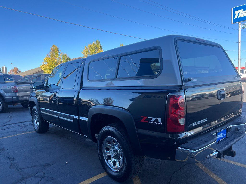 Used 2006 Chevrolet Silverado 1500 LT w/ Light Duty Power Package AWD/4WD image 7