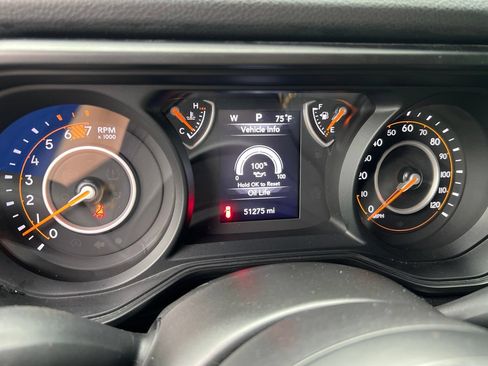 Used 2024 Jeep Wrangler Unlimited Sport AWD/4WD image 12
