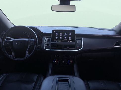 Used 2021 Chevrolet Suburban RST w/ Luxury Package image 45