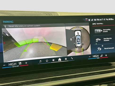 New 2026 BMW X7 M60i image 13