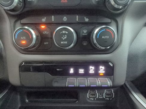 Used 2021 RAM 1500 Big Horn AWD/4WD image 20
