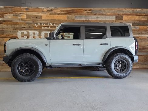 Used 2024 Ford Bronco Wildtrak AWD/4WD image 14
