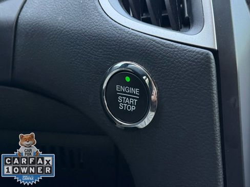 Used 2022 Ford Edge SE w/ Black Appearance Package image 20