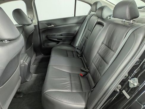 Used 2011 Honda Accord SE image 22