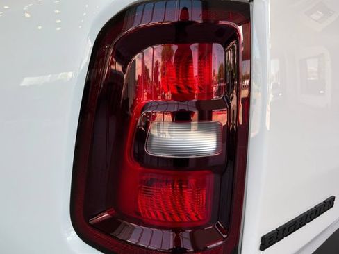 New 2026 RAM 1500 Big Horn AWD/4WD image 12