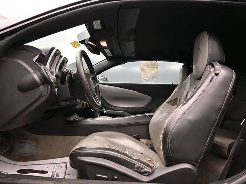 Used 2012 Chevrolet Camaro LT RWD image 9