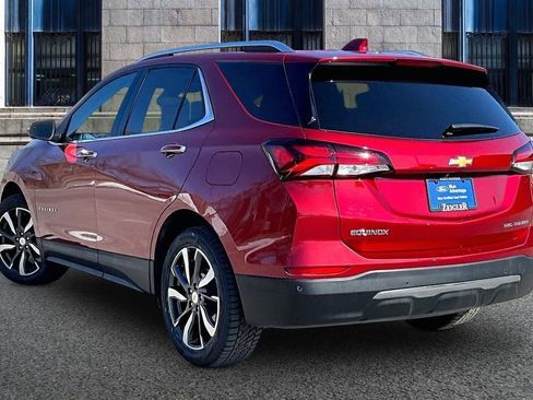Used 2022 Chevrolet Equinox Premier AWD/4WD image 10