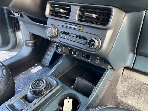 New 2026 Ford Maverick Lariat w/ Black Appearance Package image 12