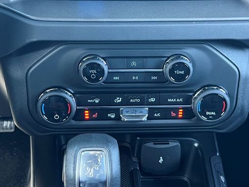 New 2026 Ford Bronco Big Bend image 17