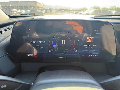 Used 2025 Chevrolet Traverse LT w/ Driver Confidence Package FWD image 16