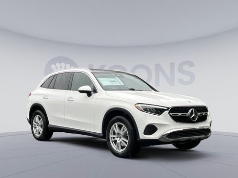 Used 2026 Mercedes-Benz GLC 300 4MATIC image 8